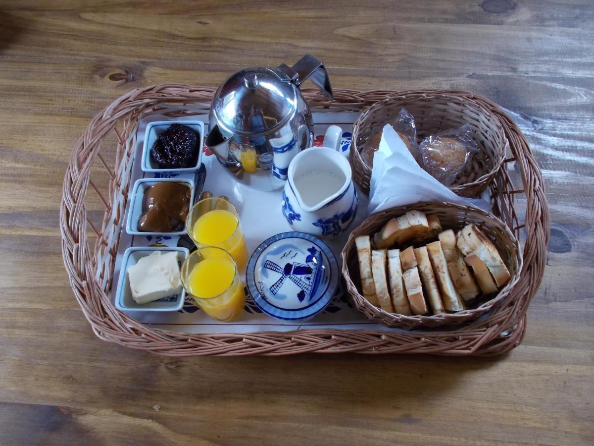 La Holandesa B & B บียาเมลิกีนา ภายนอก รูปภาพ